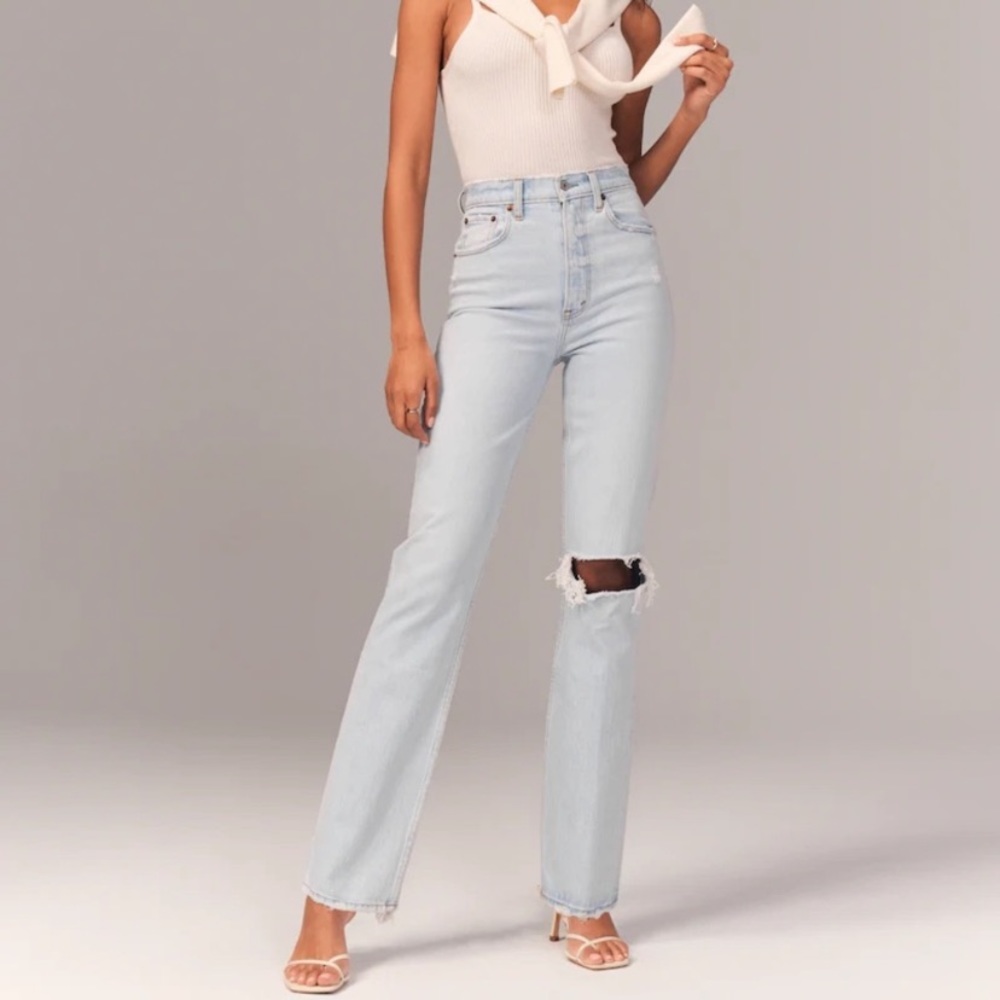 Abercrombie 90’s Ultra High-Rise Straight Jeans